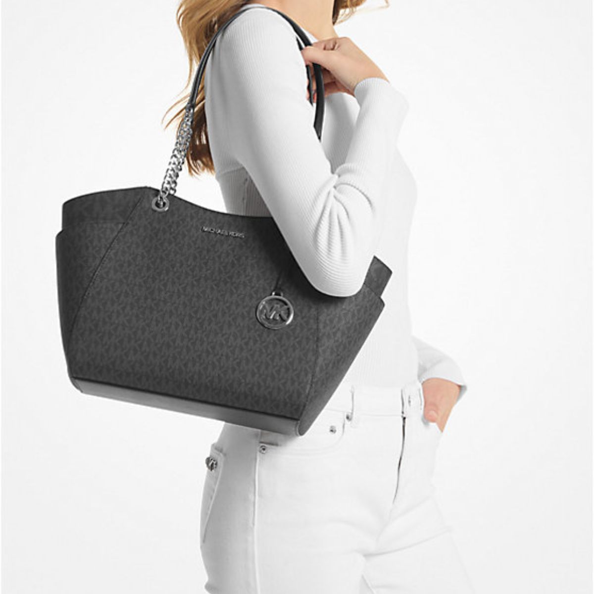 Jet Set Signature Logo | BLACK